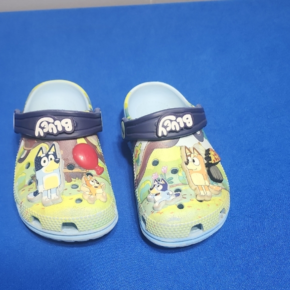 CROCS Kids Slippers - Yellow and Light Blue (BLUEY) - Picture 1 of 6